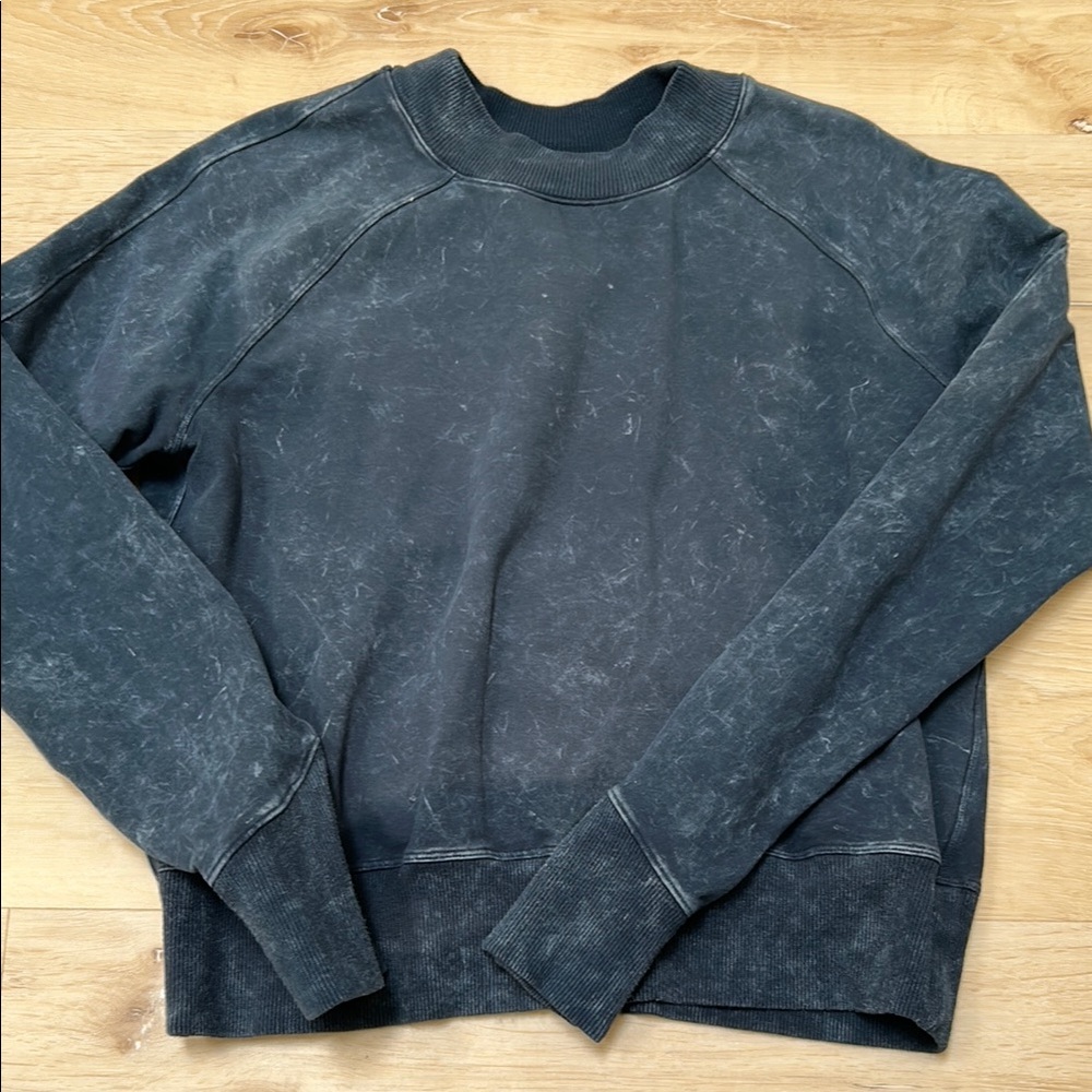 Lululemon Athletica Black Crewneck Sweater Relaxed Fit